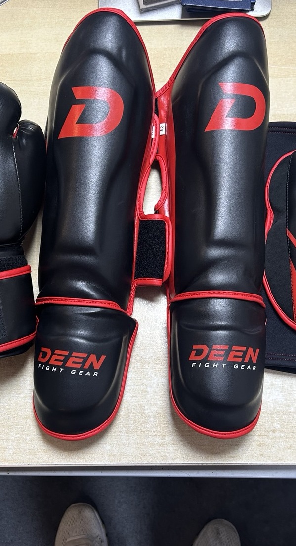 DEEN Shin & Instep Guards